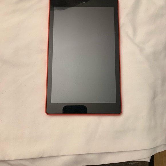 Amazon Kindle Fire HD 8 (8th Gen.) - Red - 16GB - WiFi - Tablet - WORKS … - Picture 7 of 9